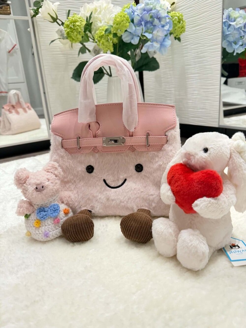 Jellykin Pink Plush Bag – The Cutest “It Bag” You’ll Ever Carry